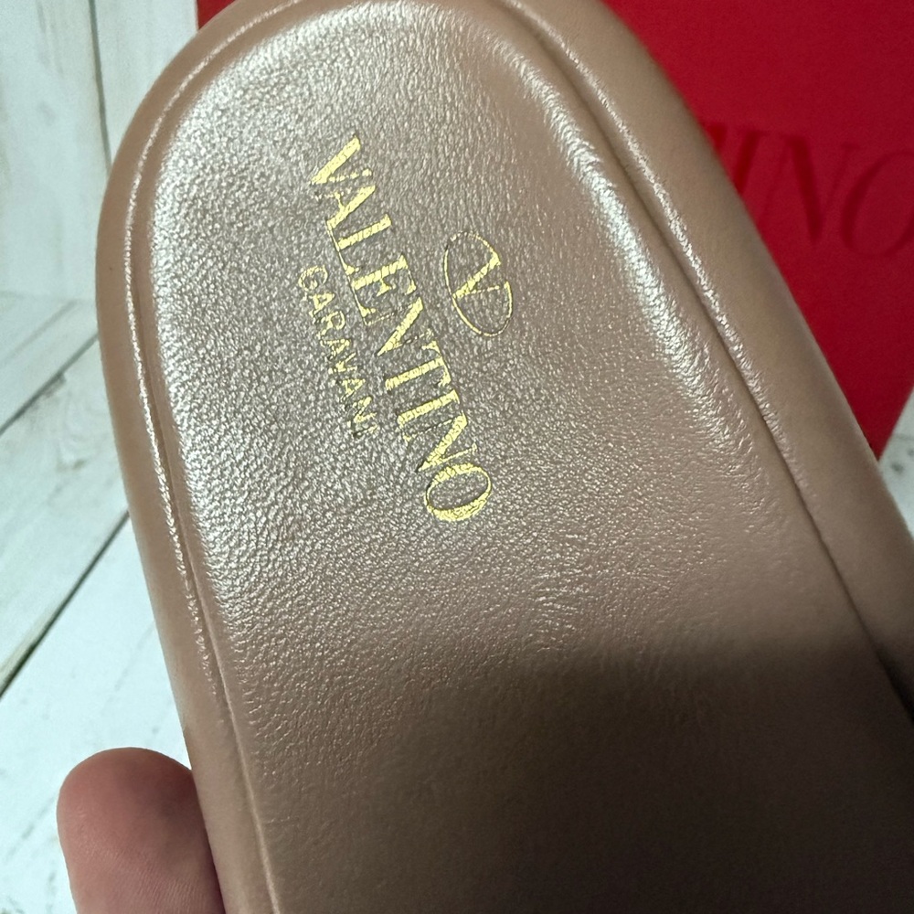 Valentino Garavani Nappa Roman Stud Platform Slide Sandals Sz 40.5 / 10.5 - Picture 9 of 14